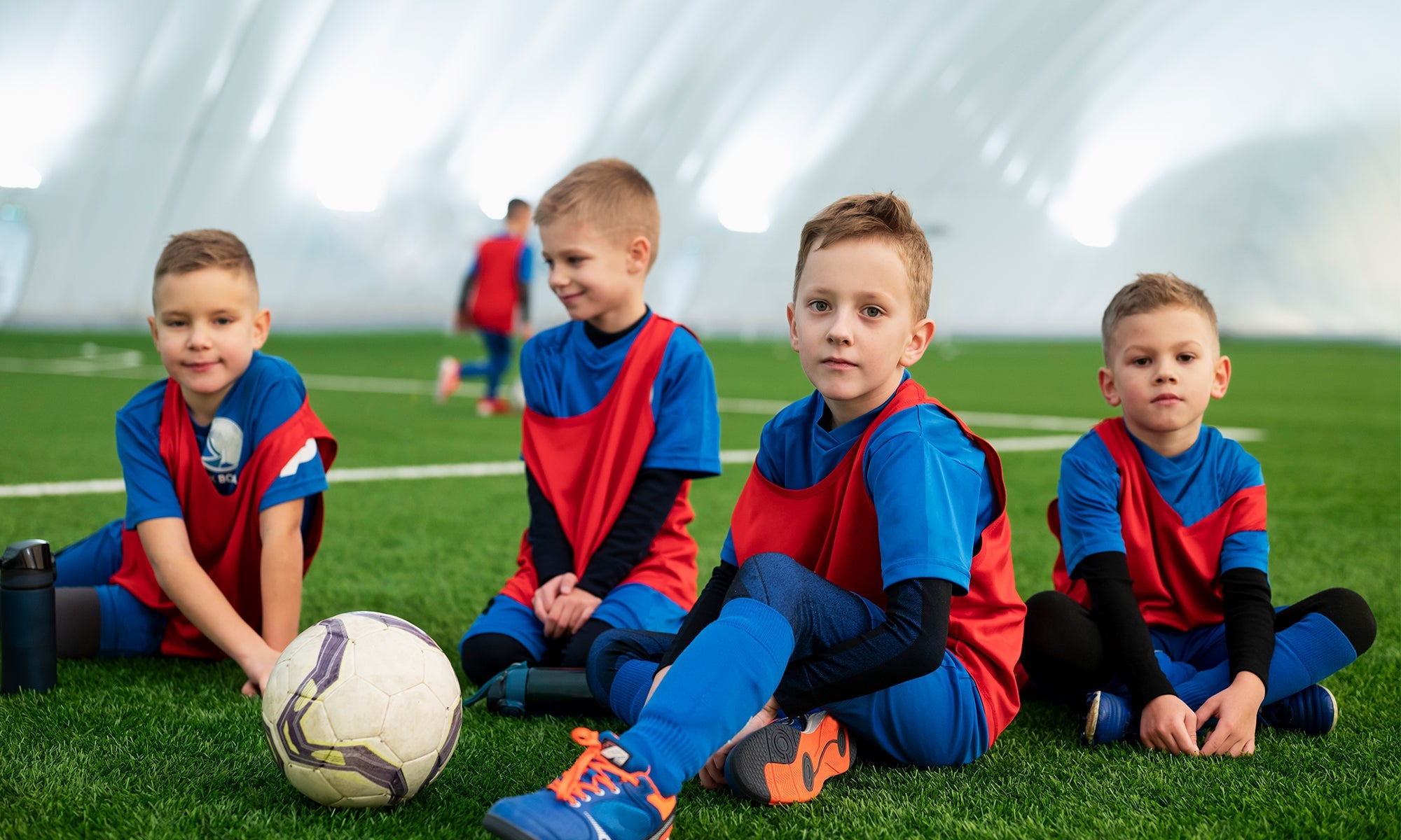 Das perfekte Fußball-Geschenk für Kinder – worauf Eltern wirklich achten sollten